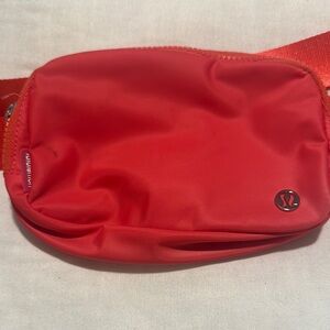 Lululemon Coral Belt Bag 1L